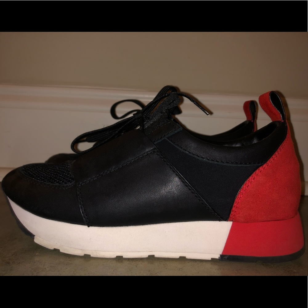 Dolce Vita Sneakers